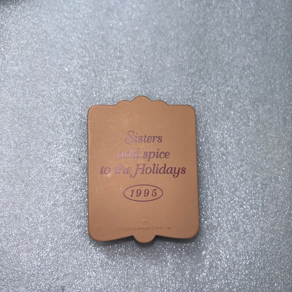 Sister To Sister Christmas Ornament - Picture 6 of 6